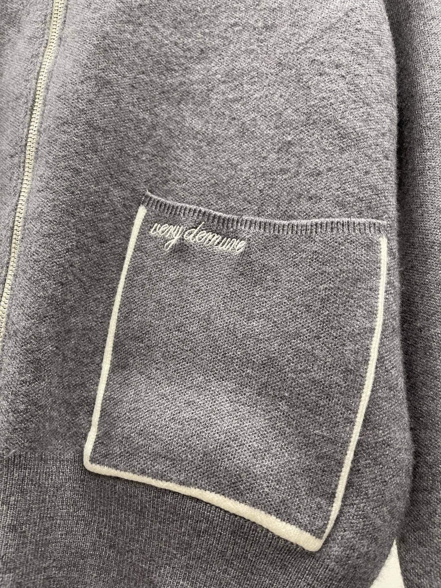 789dcddb-47d3-4efd-af37-b69bd1cd429a