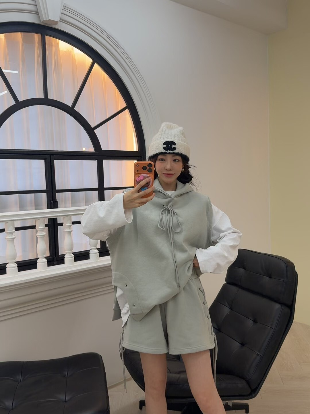 LINE_ALBUM_PALETTE側排釦連帽背心-$1380_260213_2