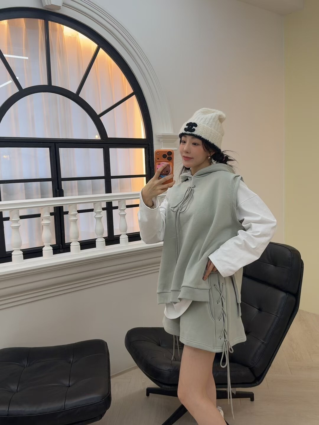 LINE_ALBUM_PALETTE側排釦連帽背心-$1380_260213_6