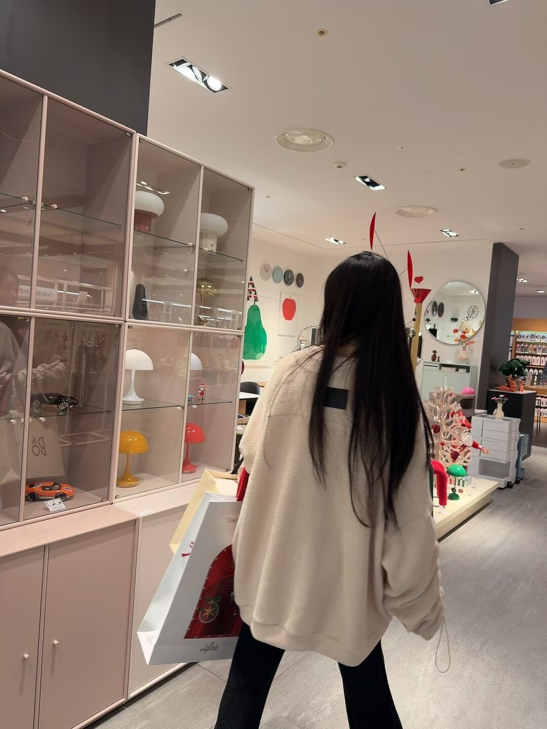 LINE_ALBUM_Palette-上衣-1_260213_7