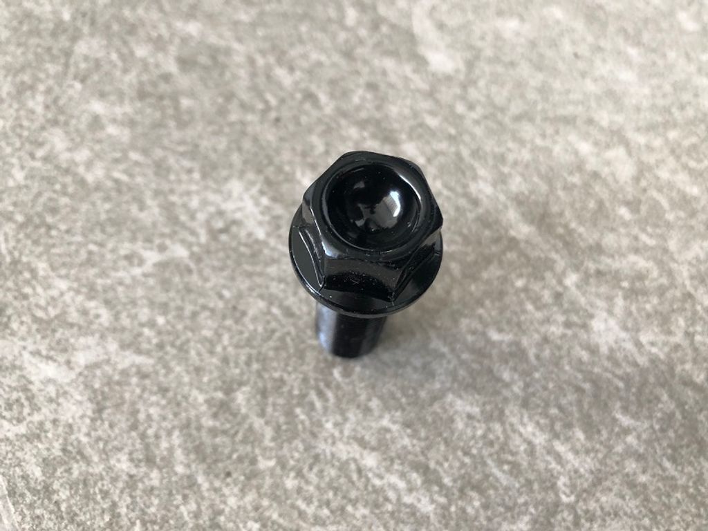 BMW TIRE NUT (3)