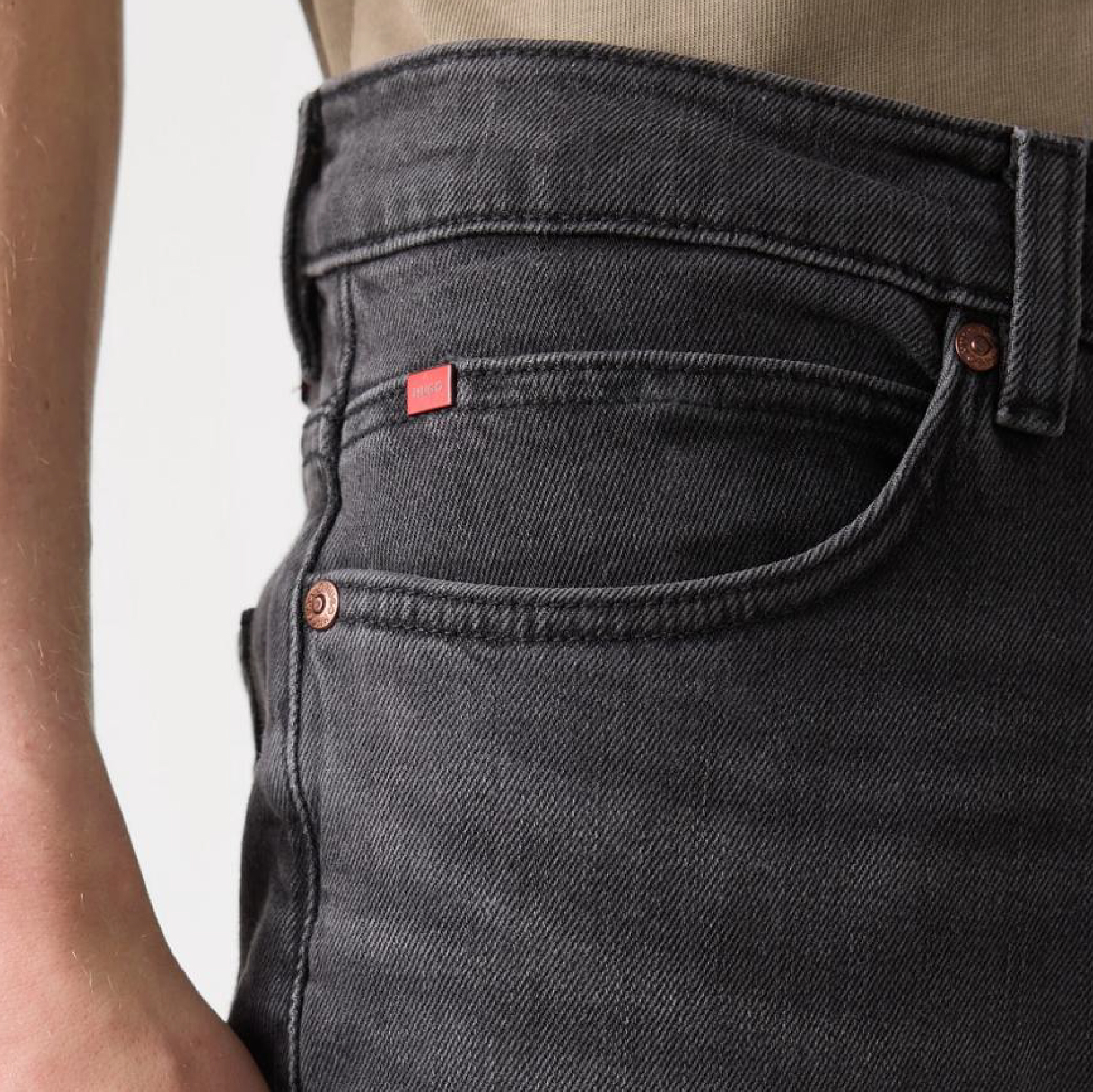 Hugo Boss Jeans Washed Grey-02