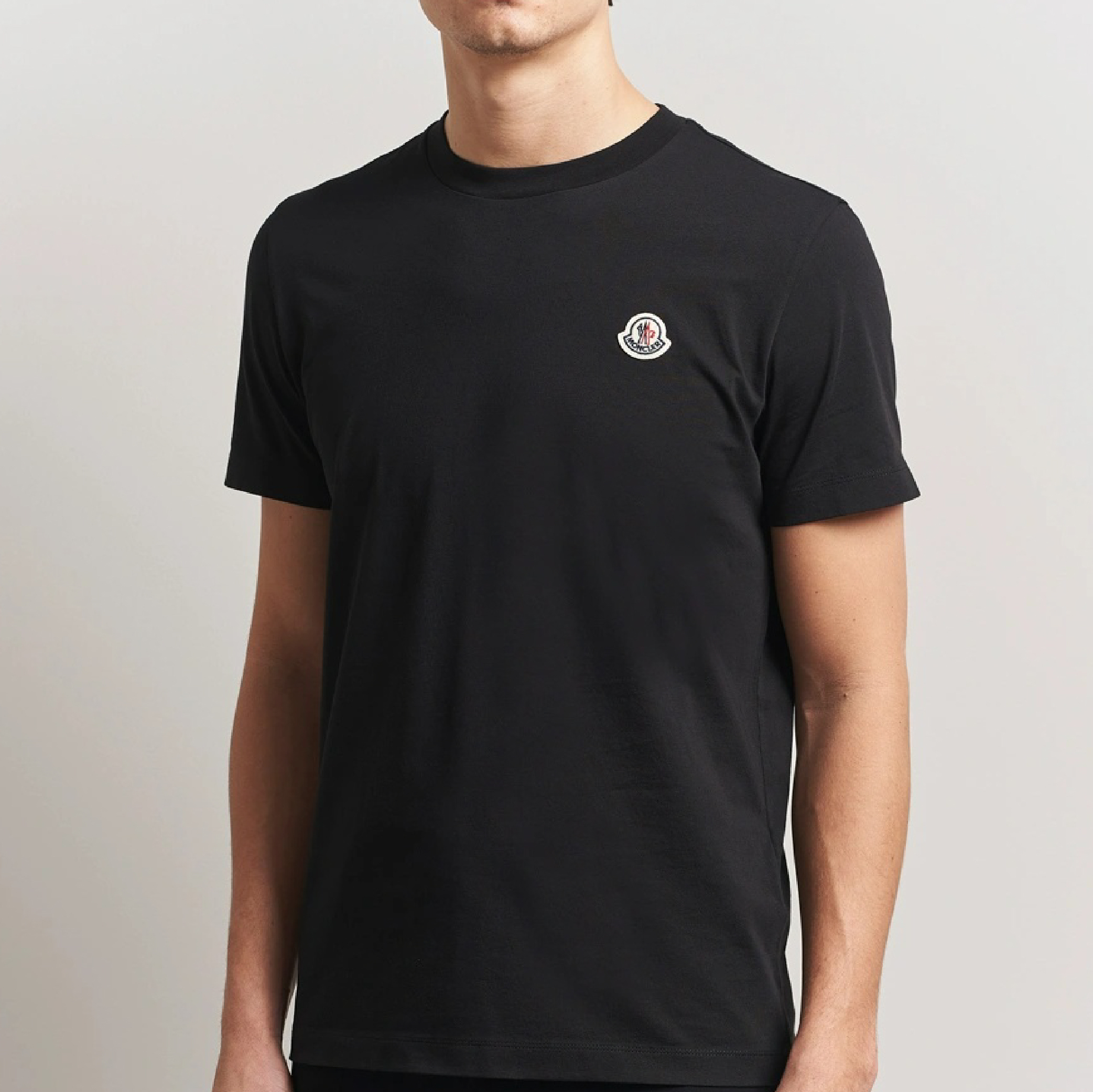 Moncler Embro Patch Logo Classic Tee-08