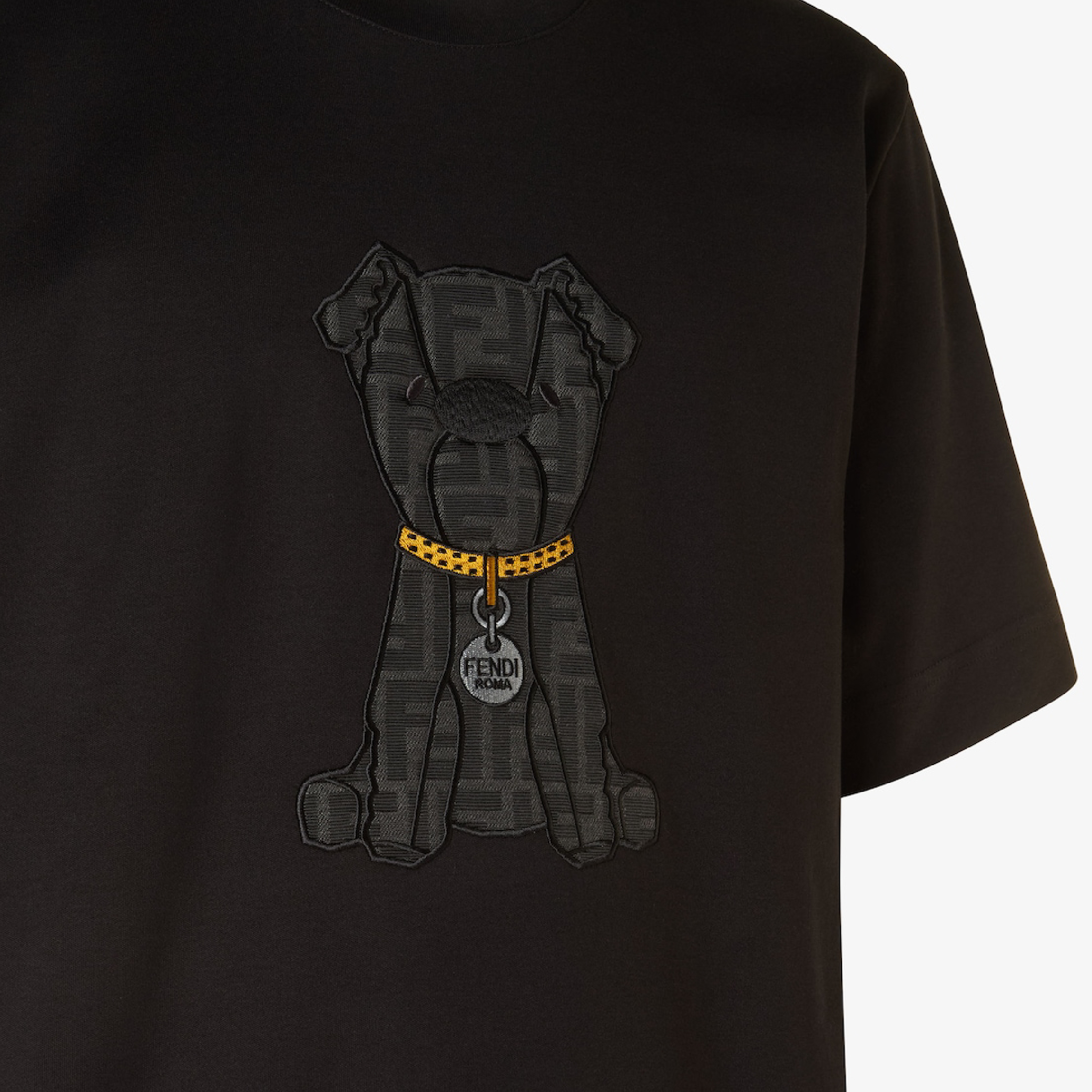 Fendi Dog with FF Jacquard patch Logo Black Tee-04