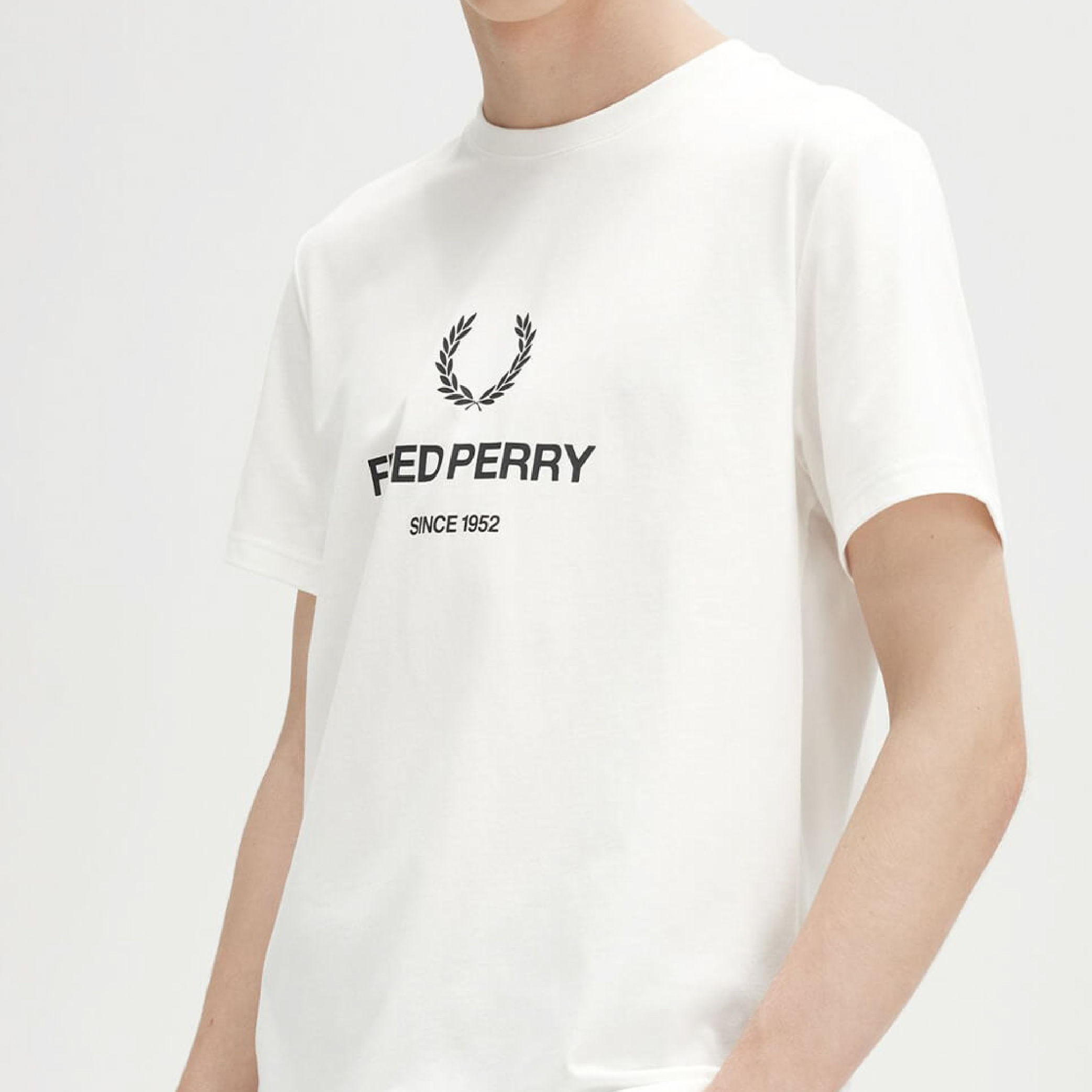 Fred Perry wording logo graphic print tee-10
