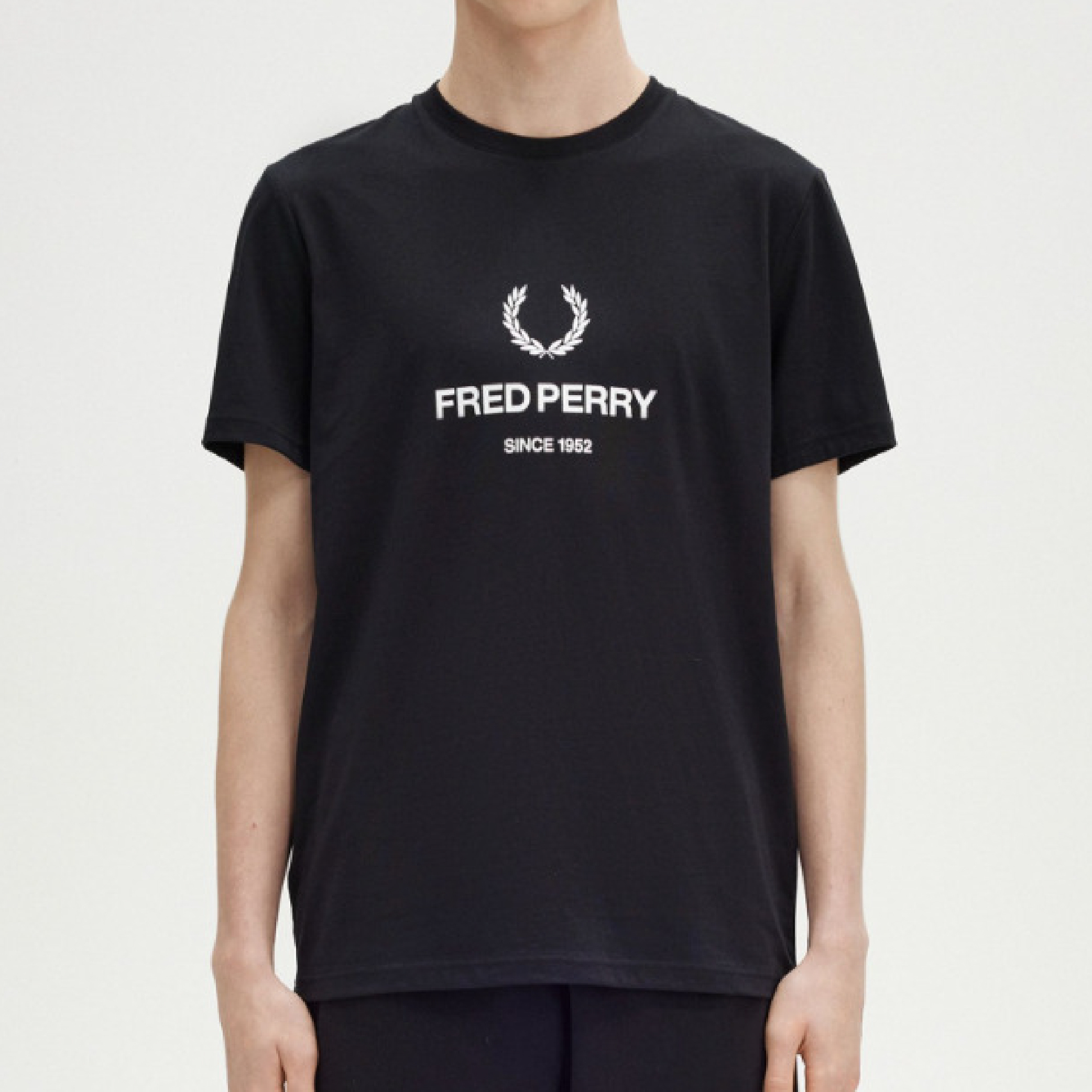 Fred Perry wording logo graphic print tee-07