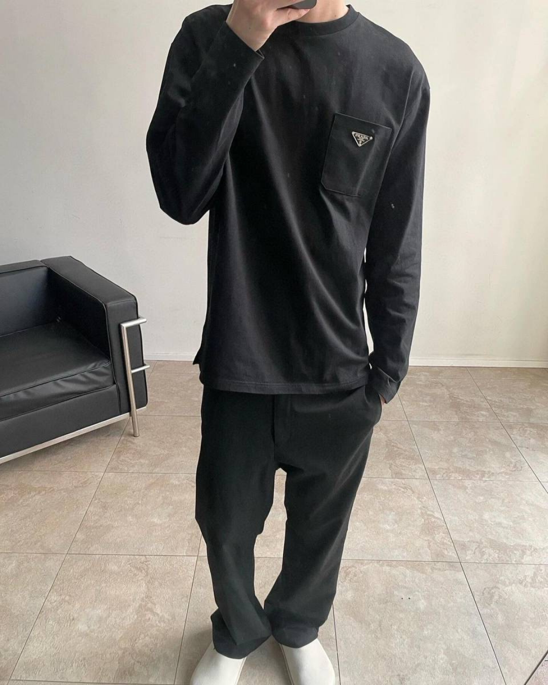 23