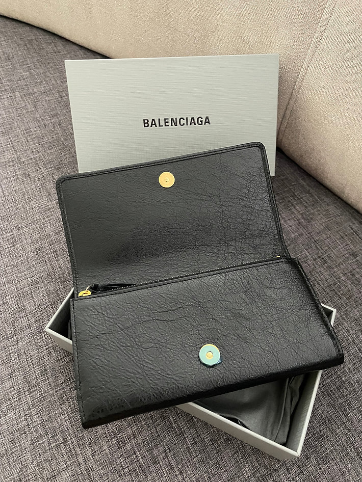 Balenciaga Wallet Black 4