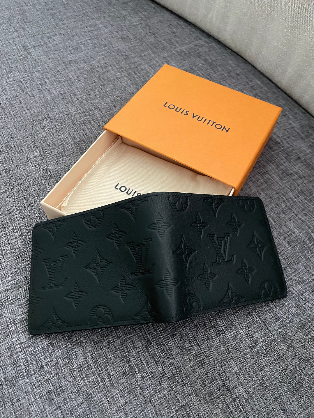 Louis Vuitton Multiple Wallet Monogram Shadow leather (Men