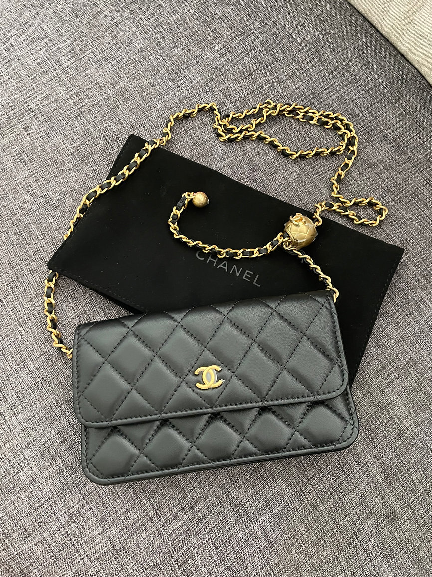 Chanel Rectangle Pearl Crush Wallet On Chain 1