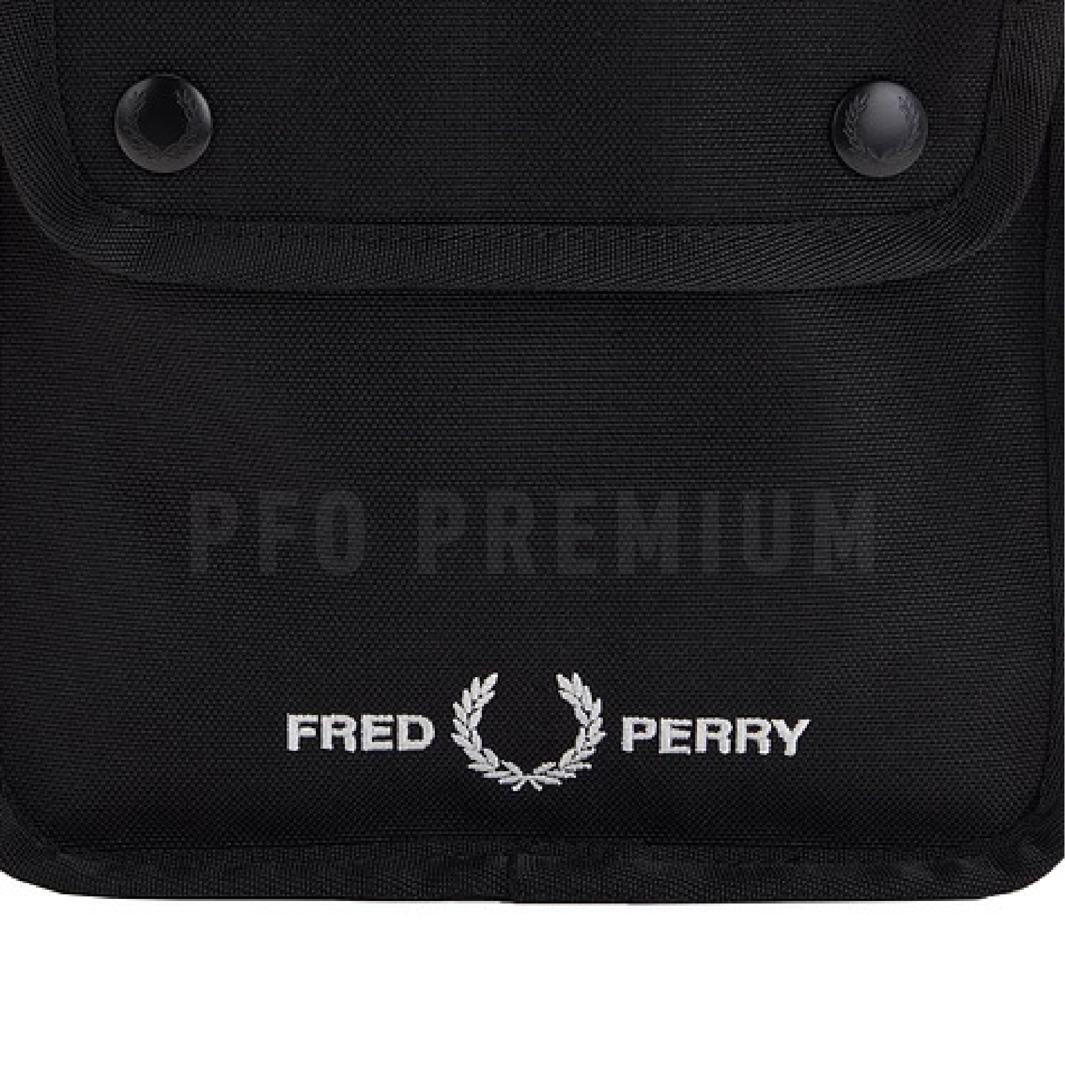 31.01.24 Fred Perry Bag-05