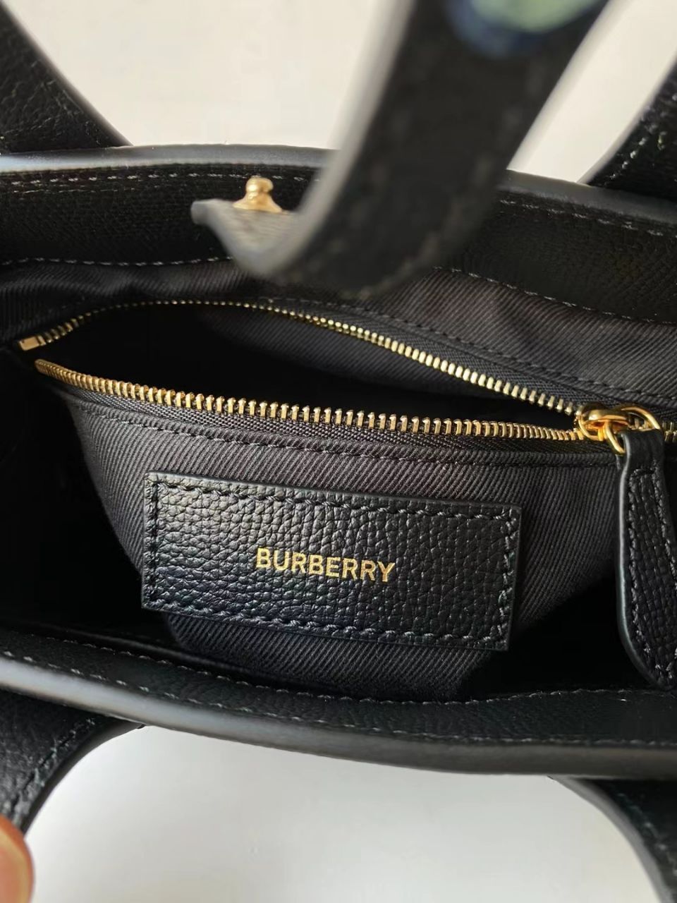 burberry banner small bags 13