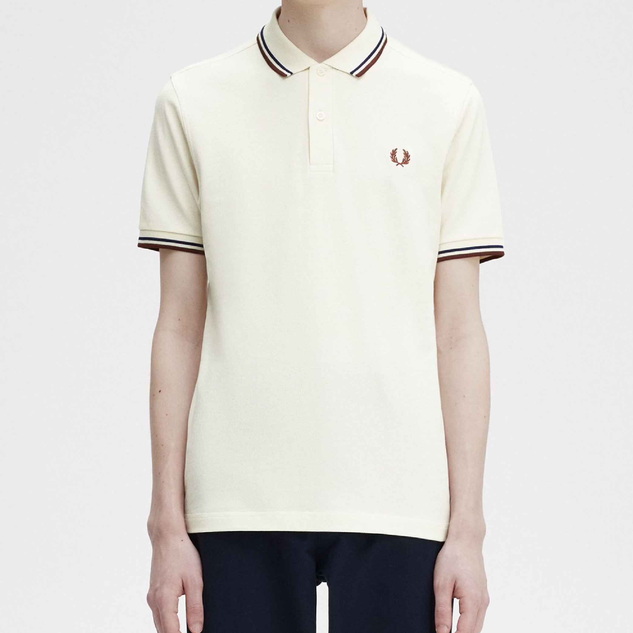 31.04.24 Fred Perry Polo Tee-04
