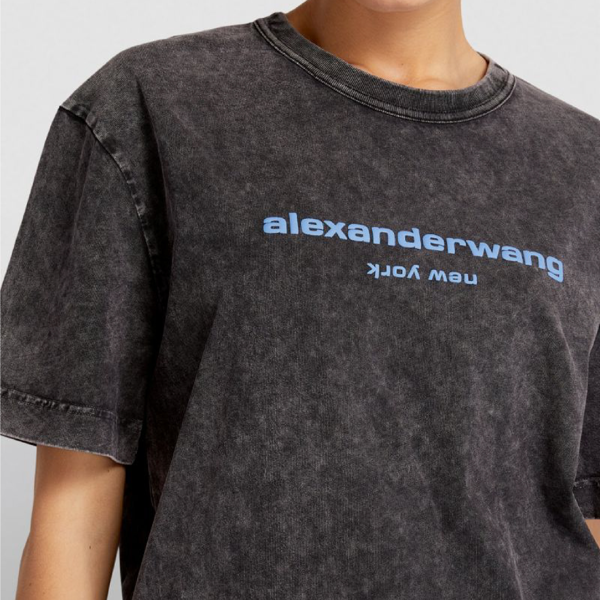 ALEXANDER WANG Acid-Wash Logo T-Shirt-02