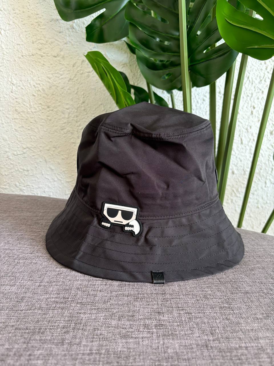 karl lagerfeld bucket hat 4