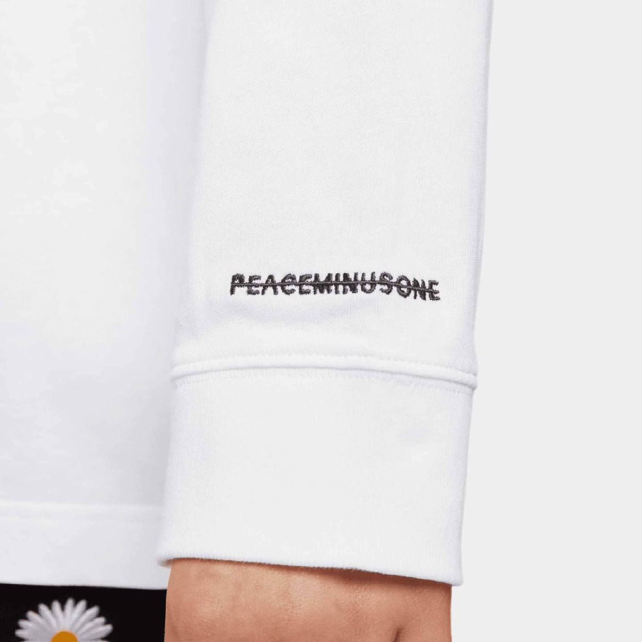 Nike x Peaceminusone G-Dragon Long Sleeve Tee – PFO Nike x Peaceminusone G-Dragon Long Sleeve Tee – PFO