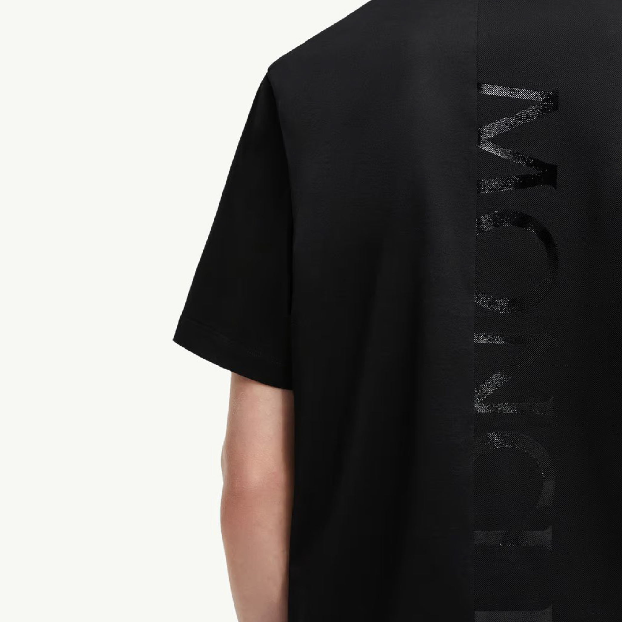 Moncler Vertical Back Logo Cotton T-Shirt-06