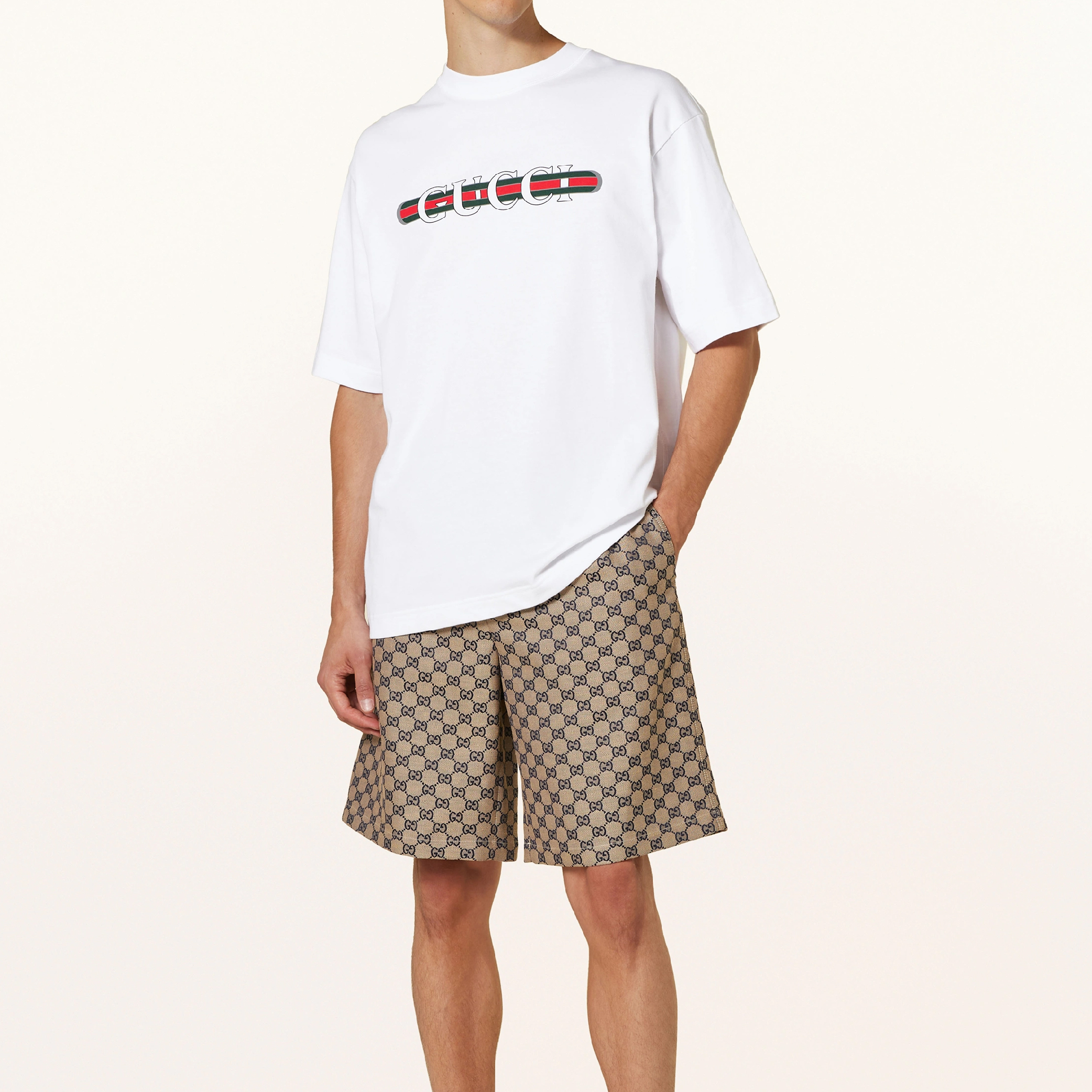 Gucci Logo Print Cotton Tee-05