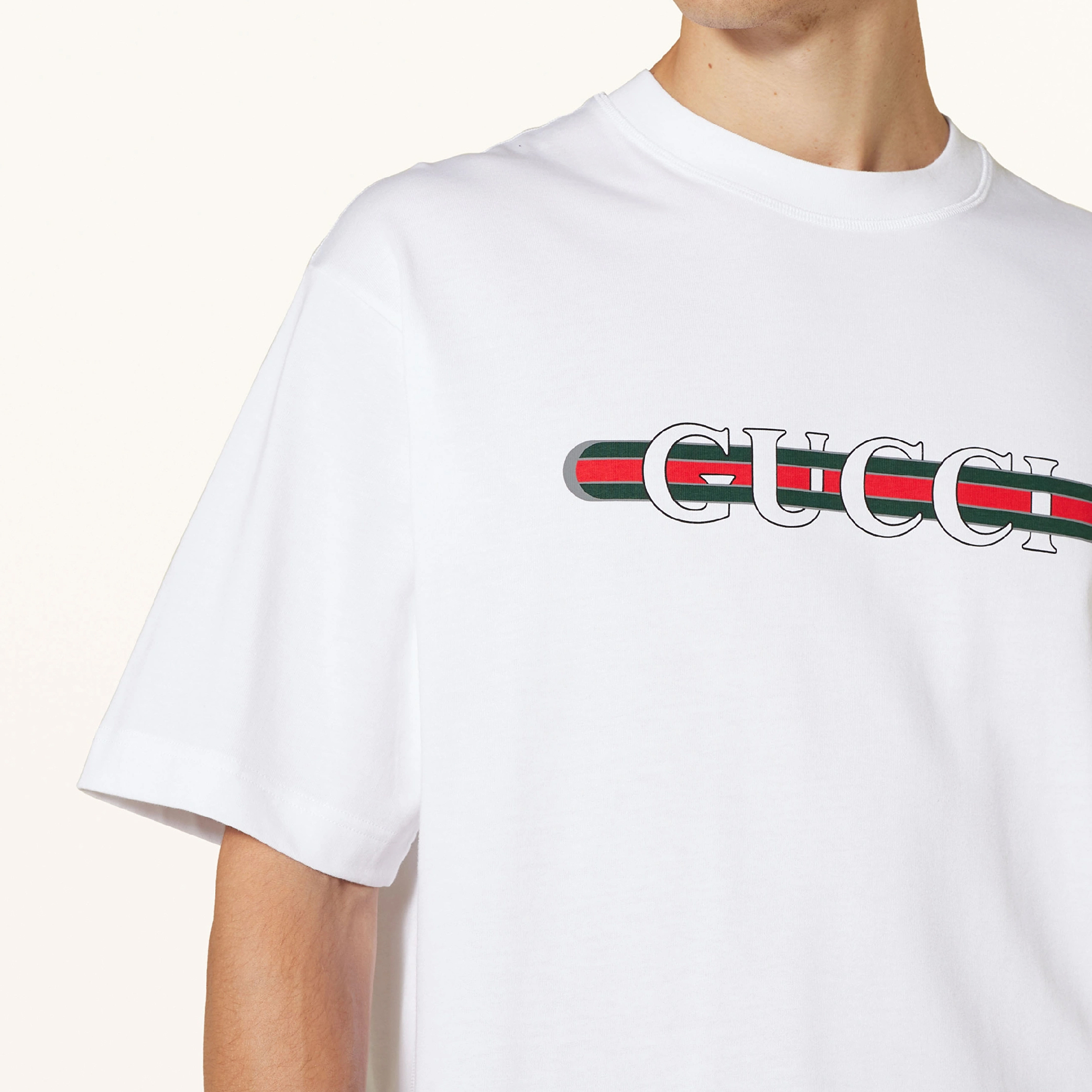 Gucci Logo Print Cotton Tee-04