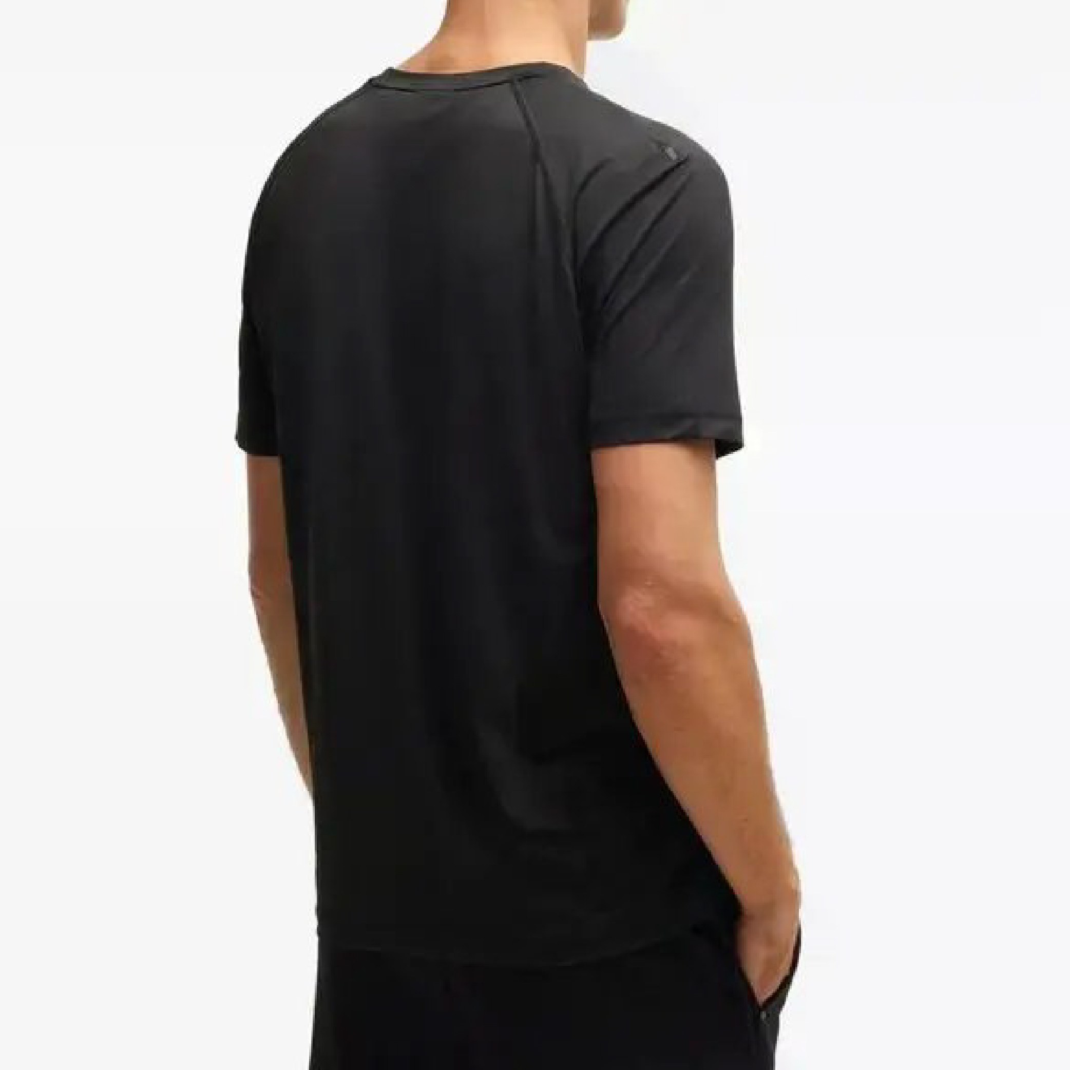 HUGO BOSS reflective-detail t-shirt-06