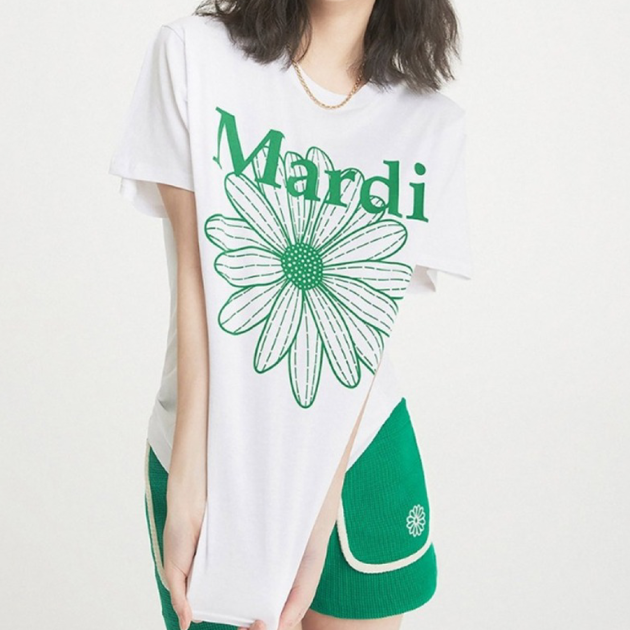 Mardi Mercredi Floral Graphic Print Collection Tee 02-06