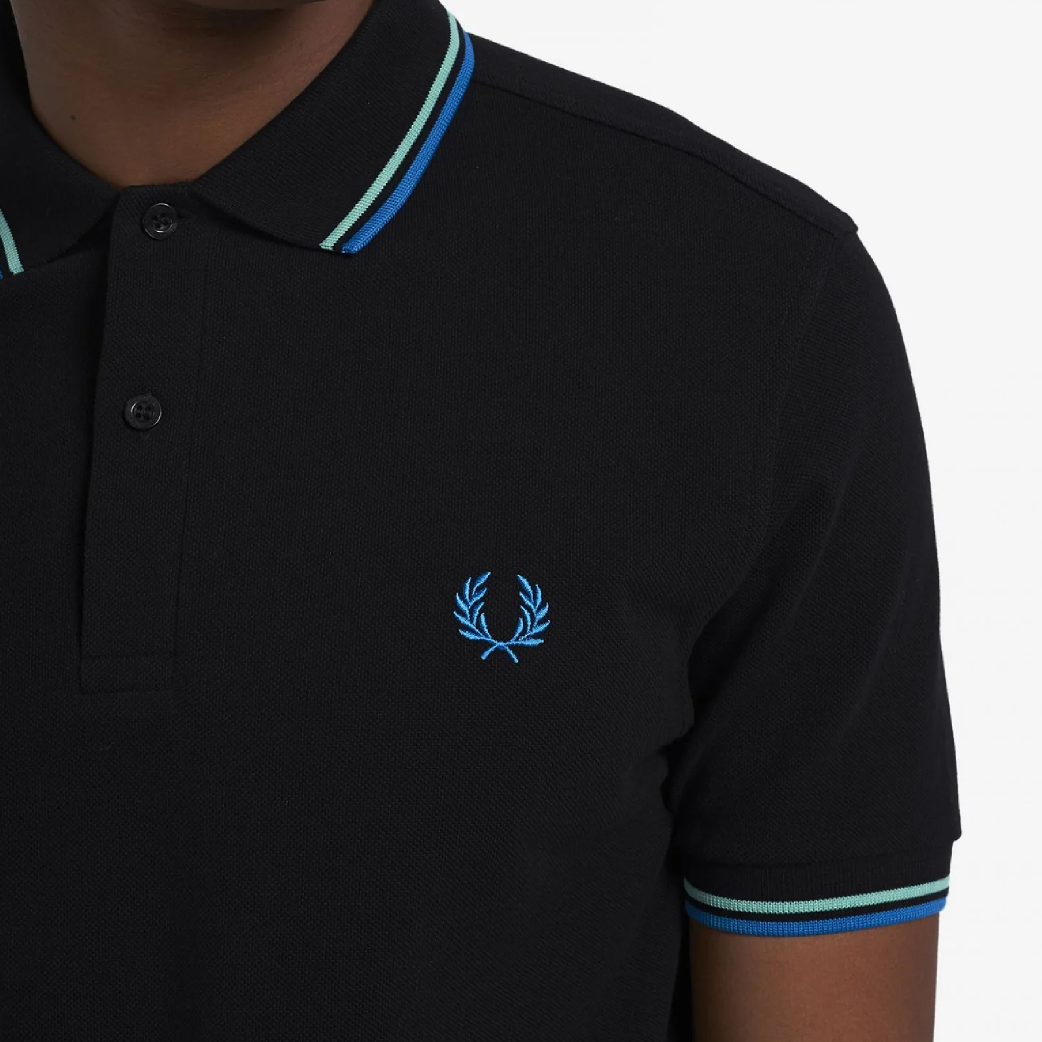 25.27.02 Fred Perry Polo Tee-05