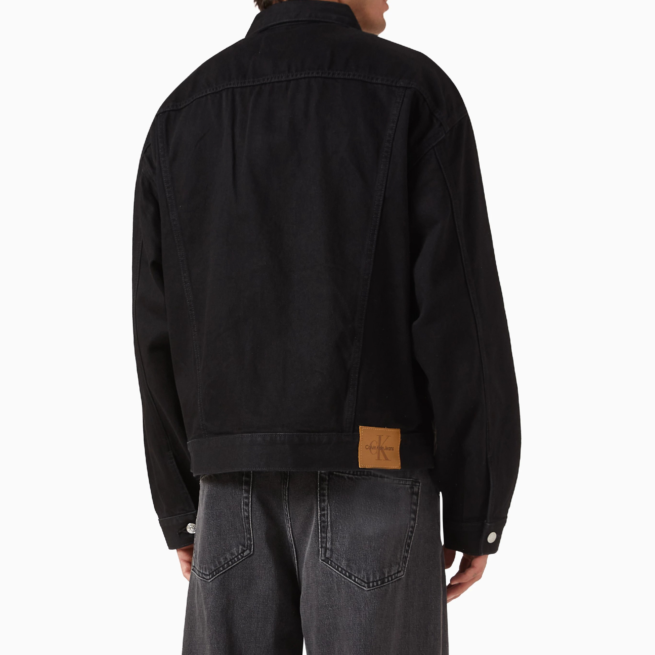 Calvin Klein Classic-Fit Black Denim Trucker Jacket-06