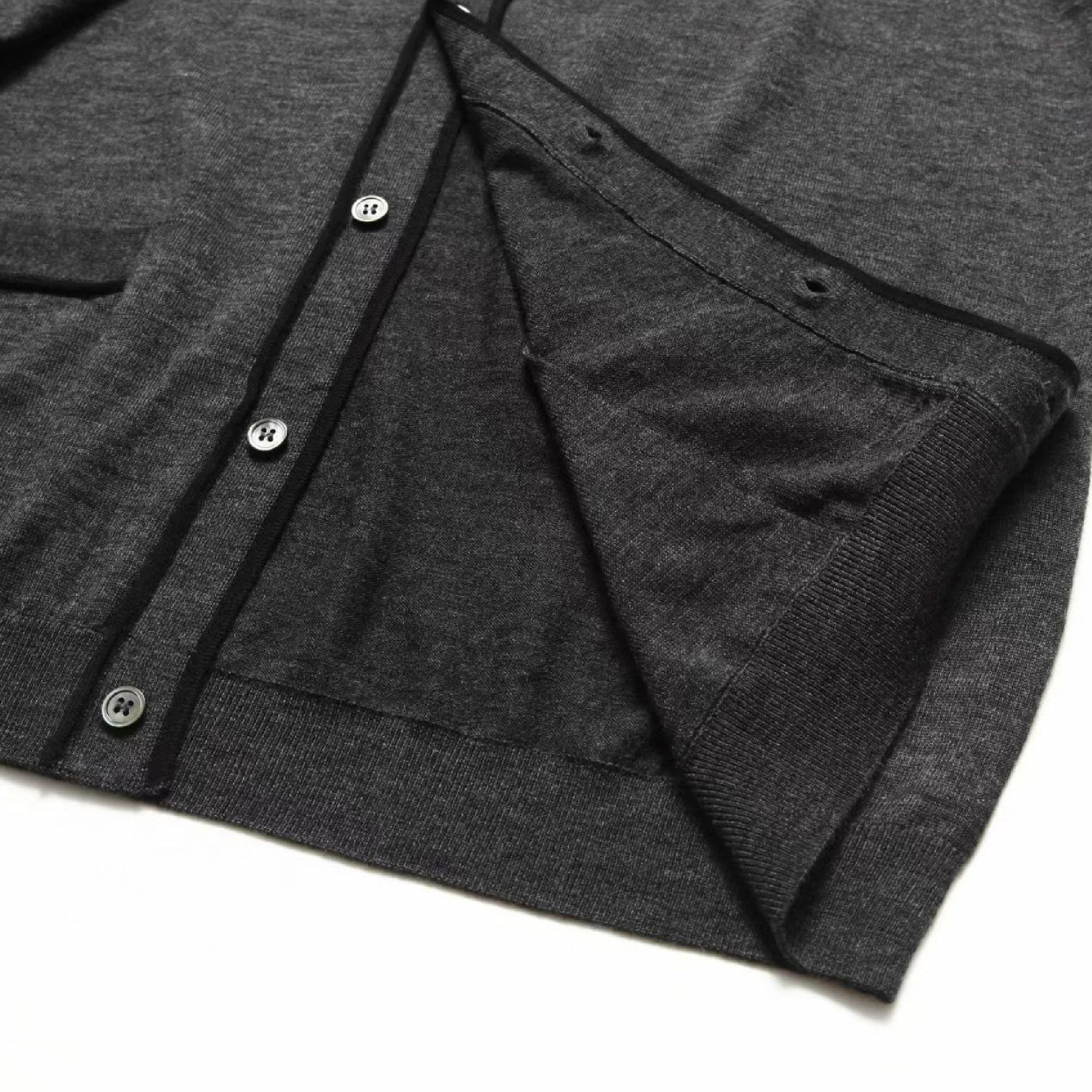 Prada Back Triangle Logo Boxy-Fit Wool-Knitted Cardigan-04