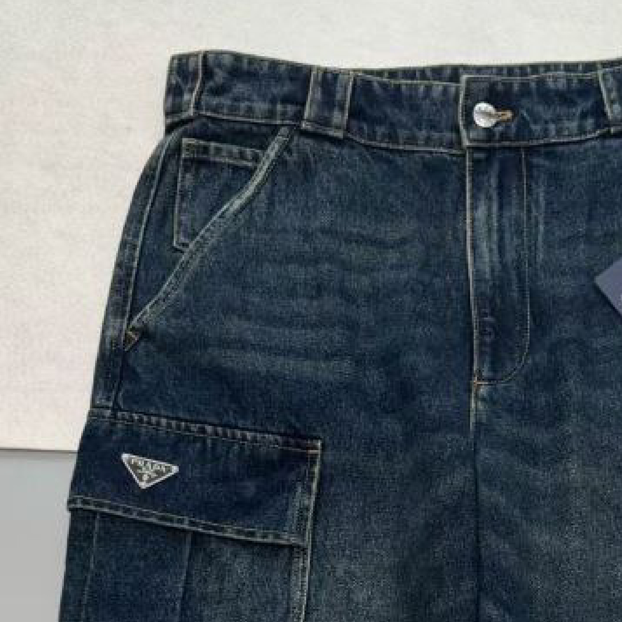 Prada Baggy Cargo Jeans-04