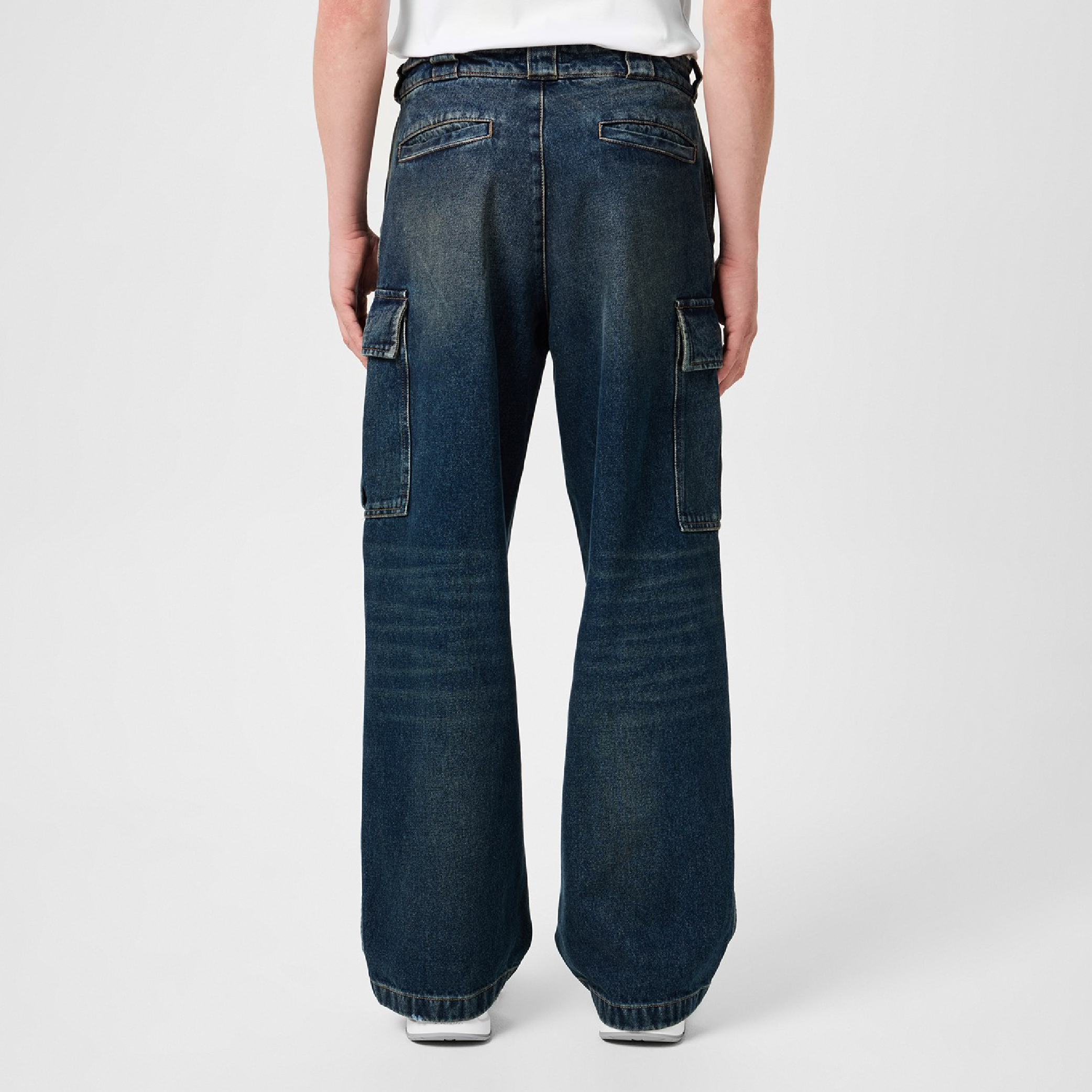 Prada Baggy Cargo Jeans-07