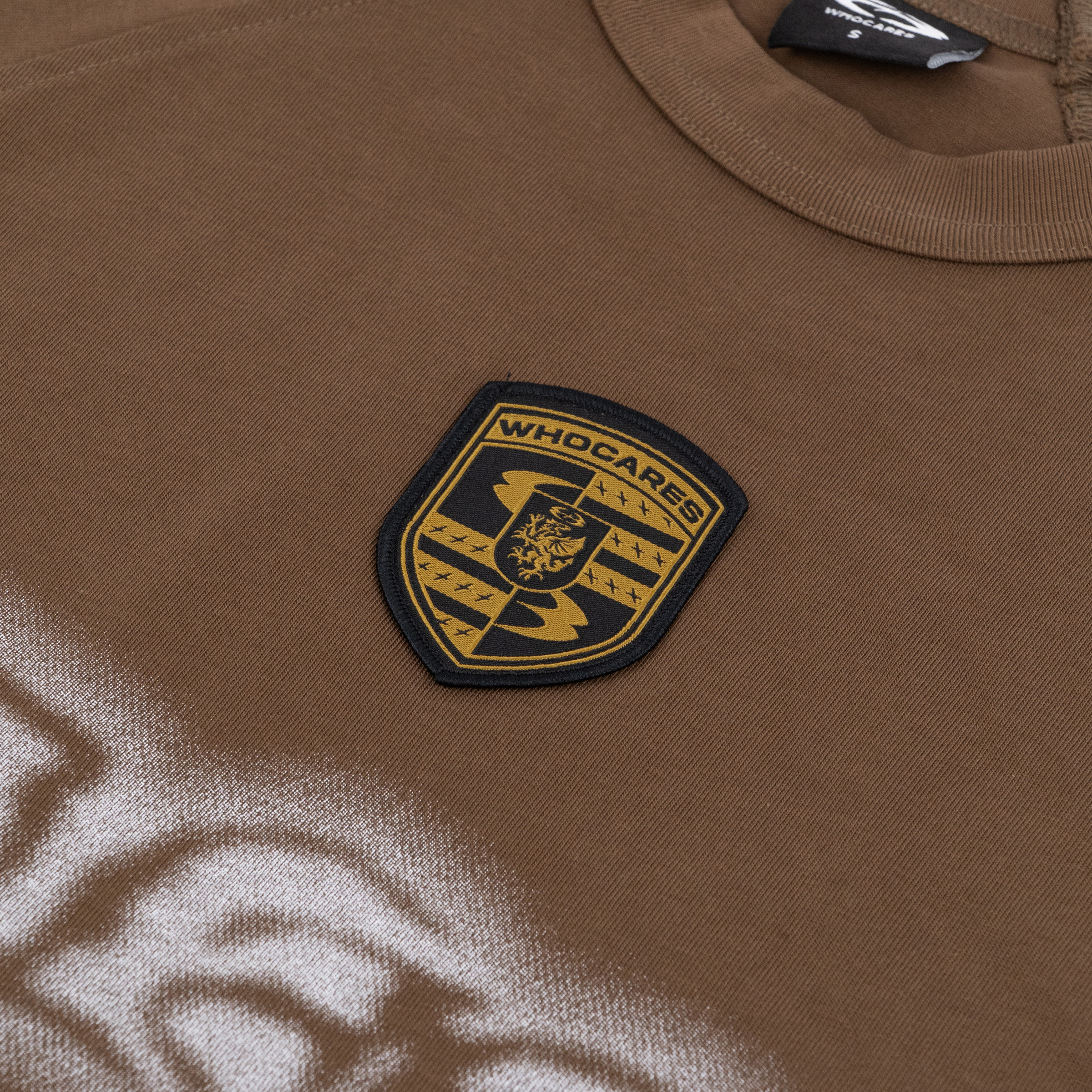 Distorted Logo Tee (Brown)_CL03