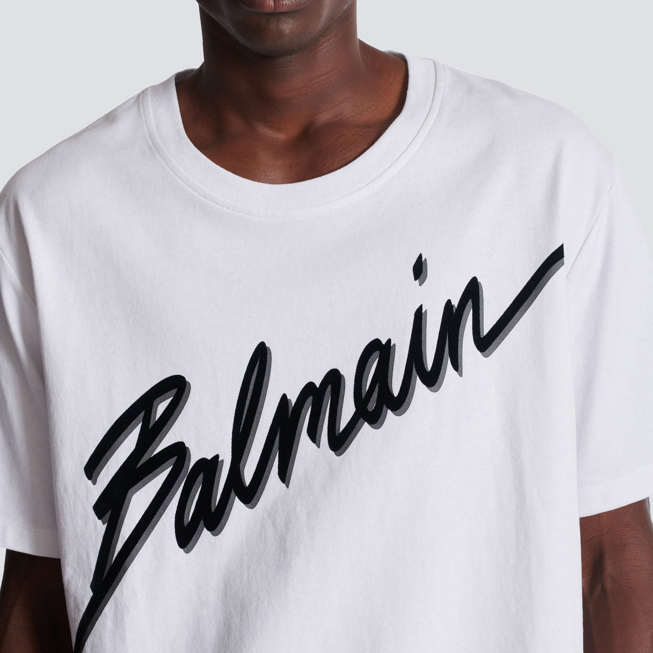 Balmain T-shirt with flocked Balmain Letter logo-02