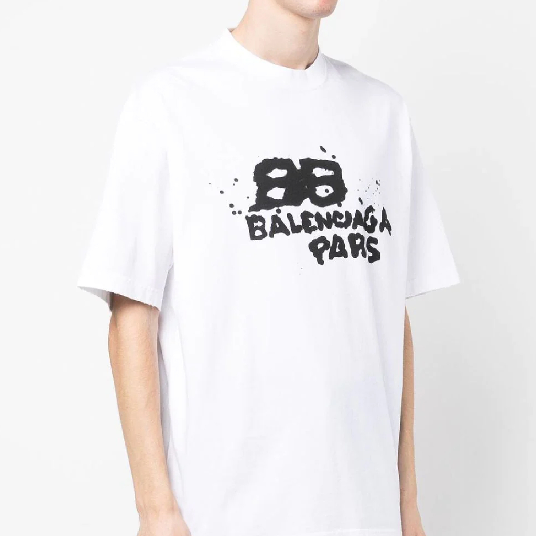 Balenciaga Hand Drawn BB Icon Medium Fit White Tee-04