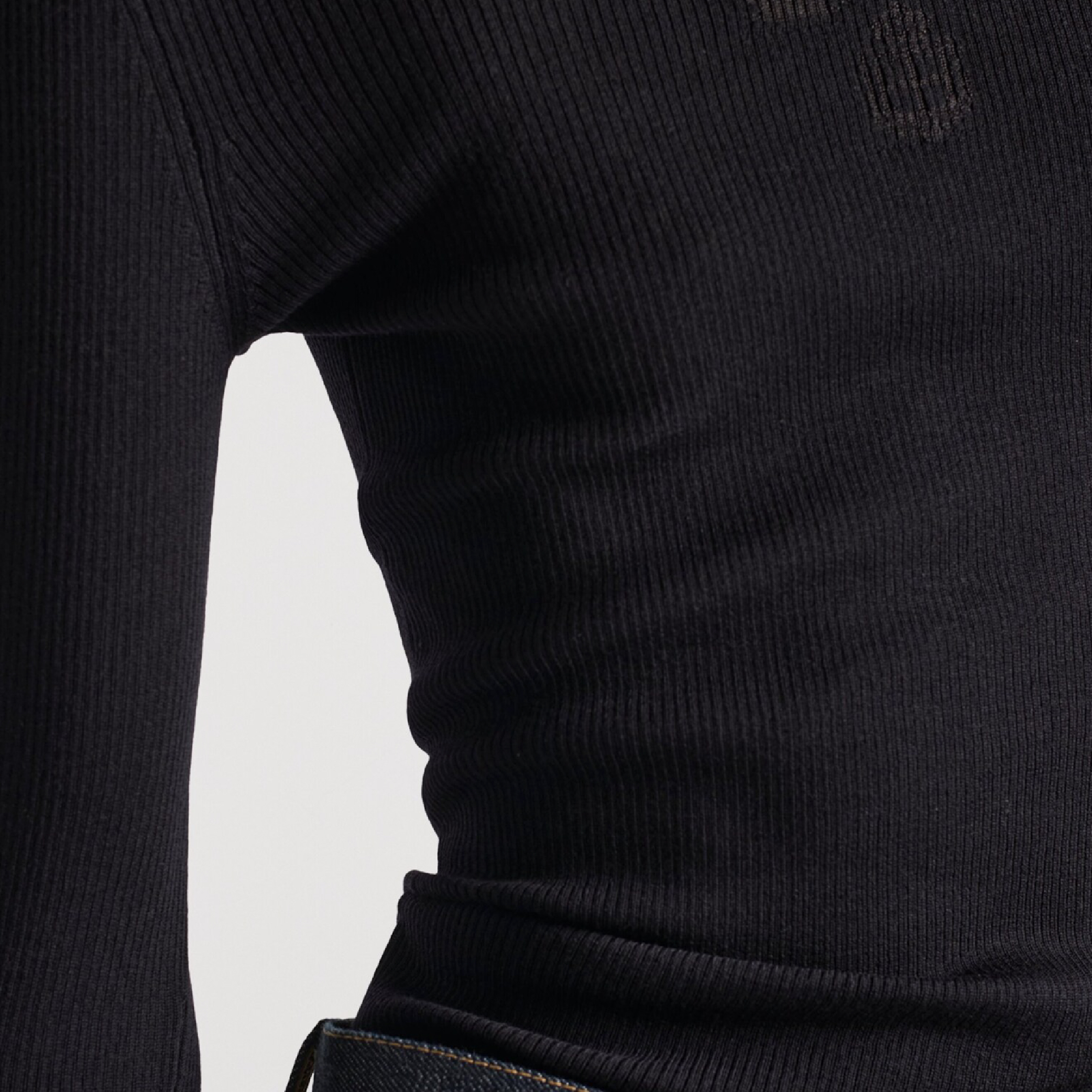 Prada Milano Women's Wool Sweater-05