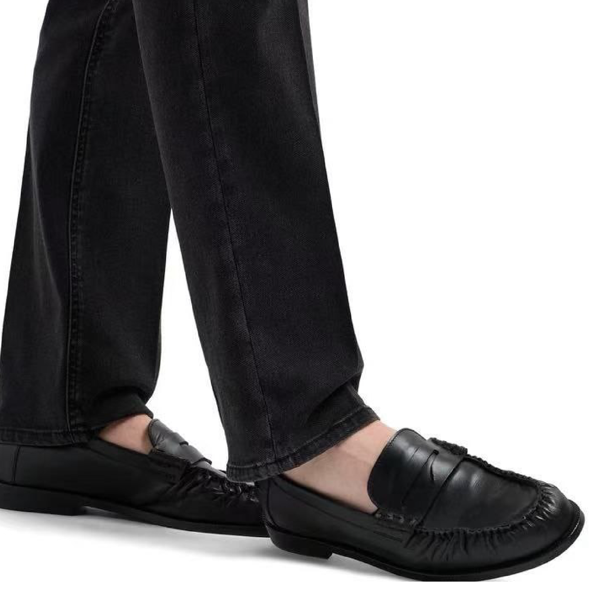 photo_2025-12-12_22-57-14-09