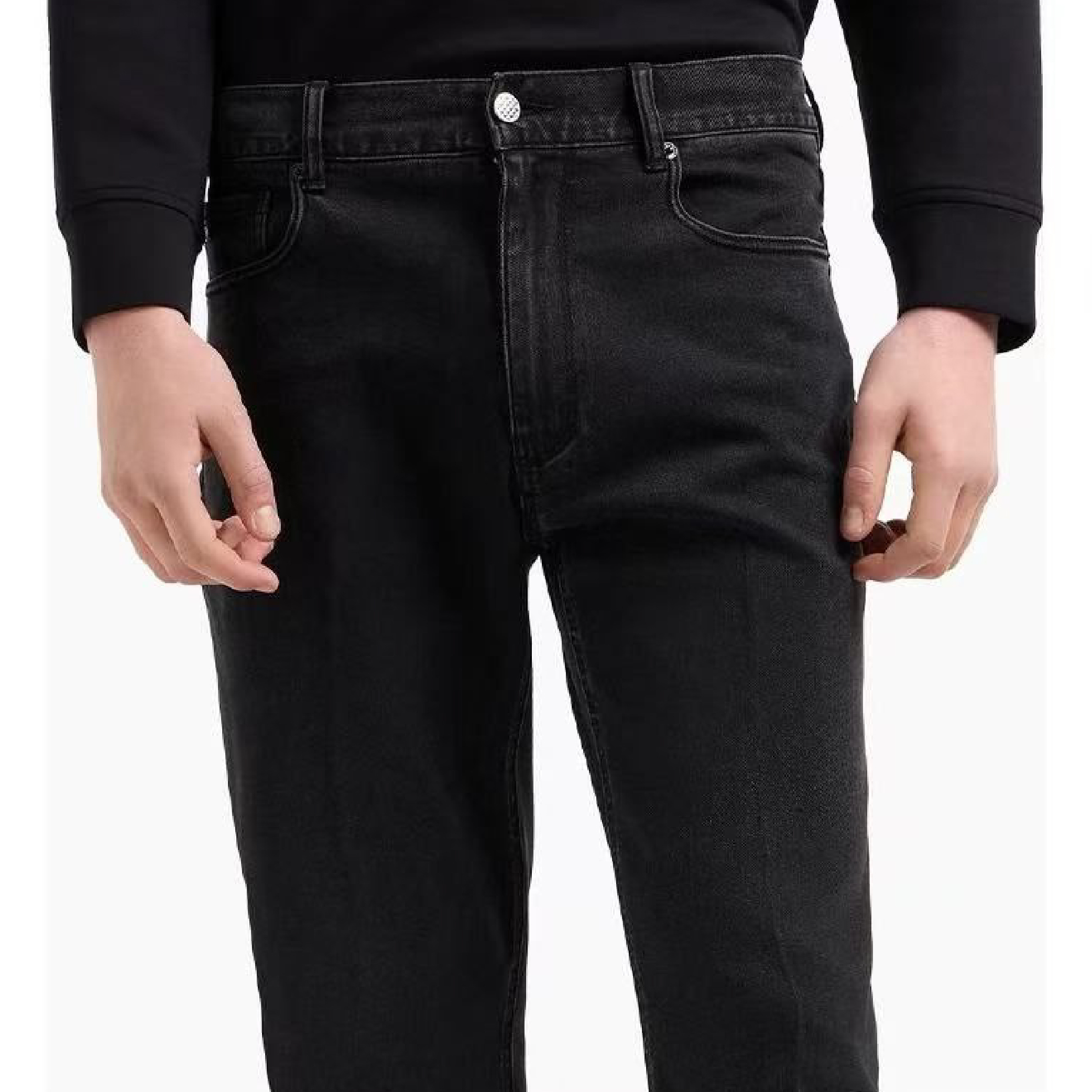 photo_2025-12-12_22-57-14-10