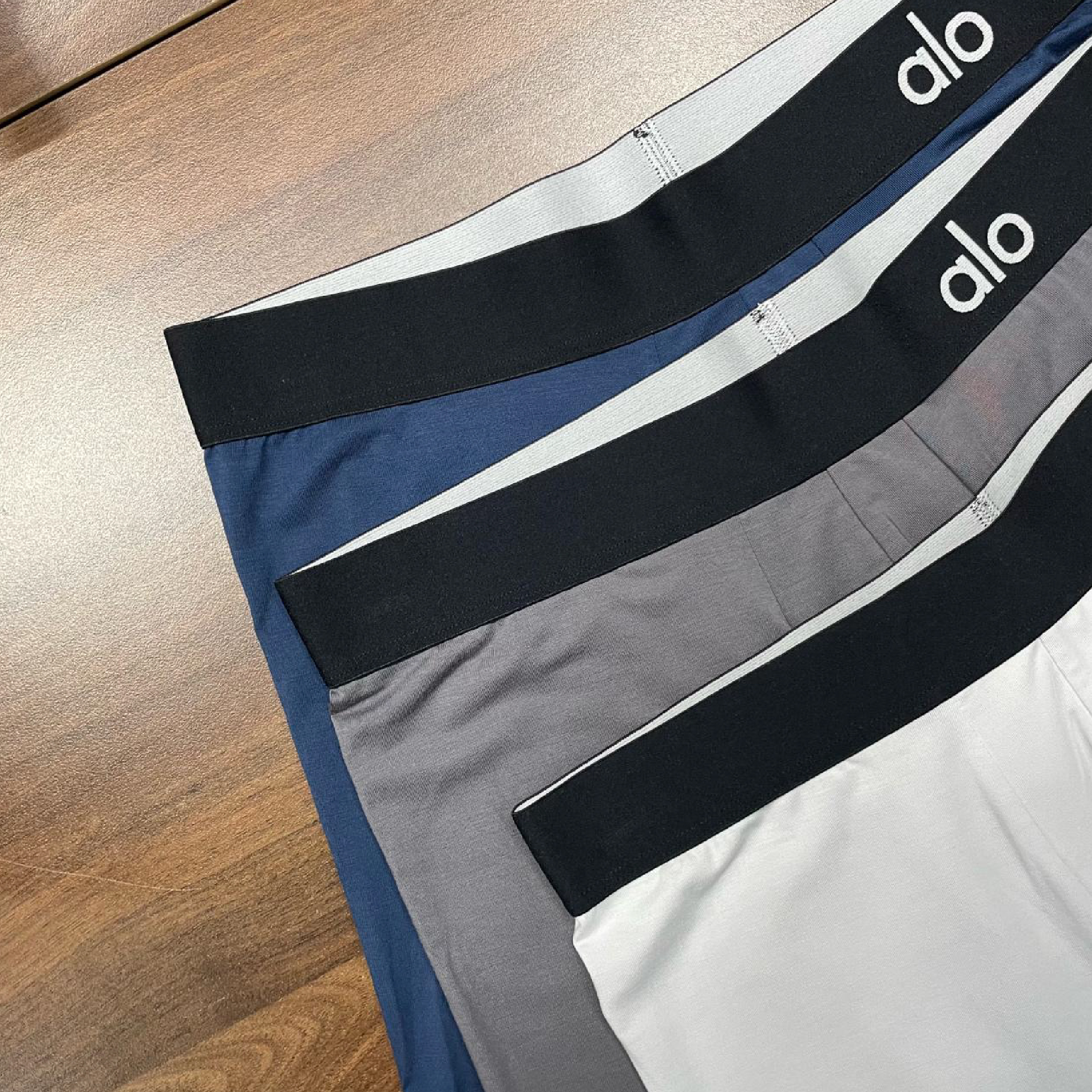 Alo Men's Day and Night Boxer Brief 3-in-1 Set-06