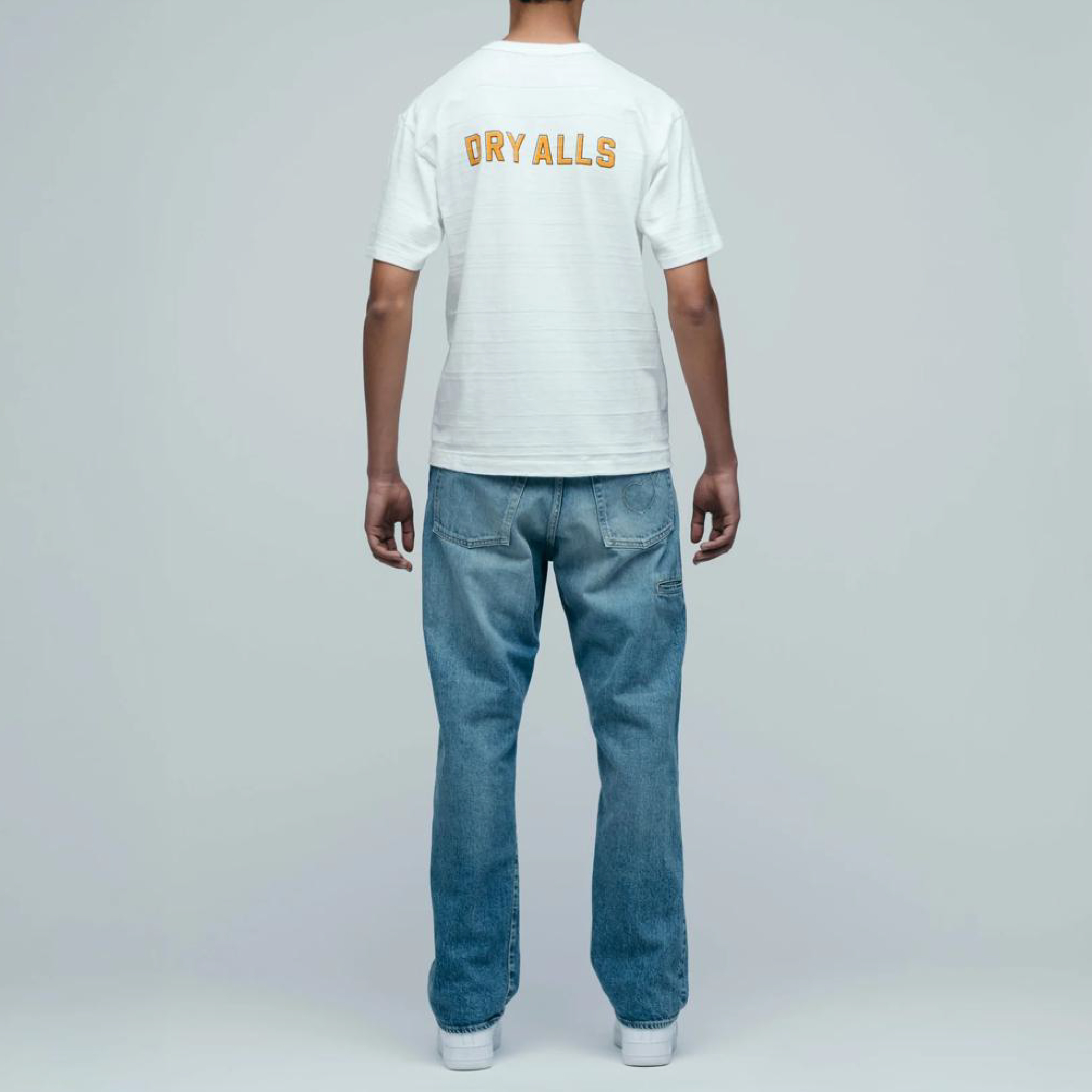 Human Made Golden heart logo tee-09