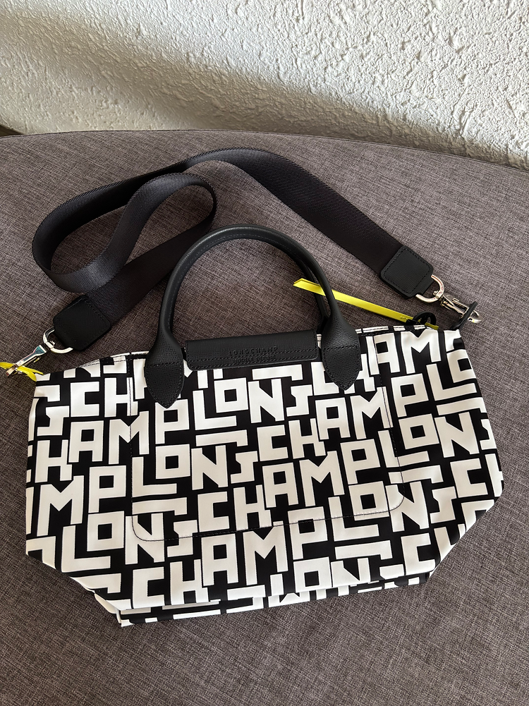 b40b9b_5da64936f0c240a4b0c2225bfb23393a~mv2