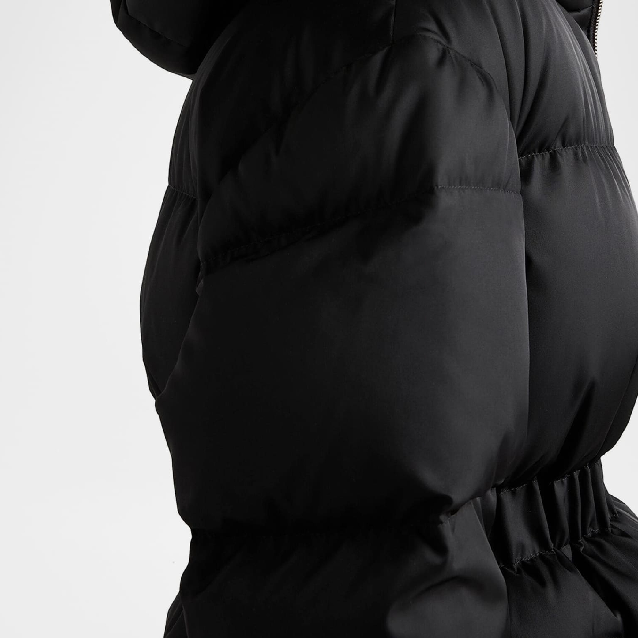 Prada Women Re-Nylon Hooded Down Jacket in Black-03