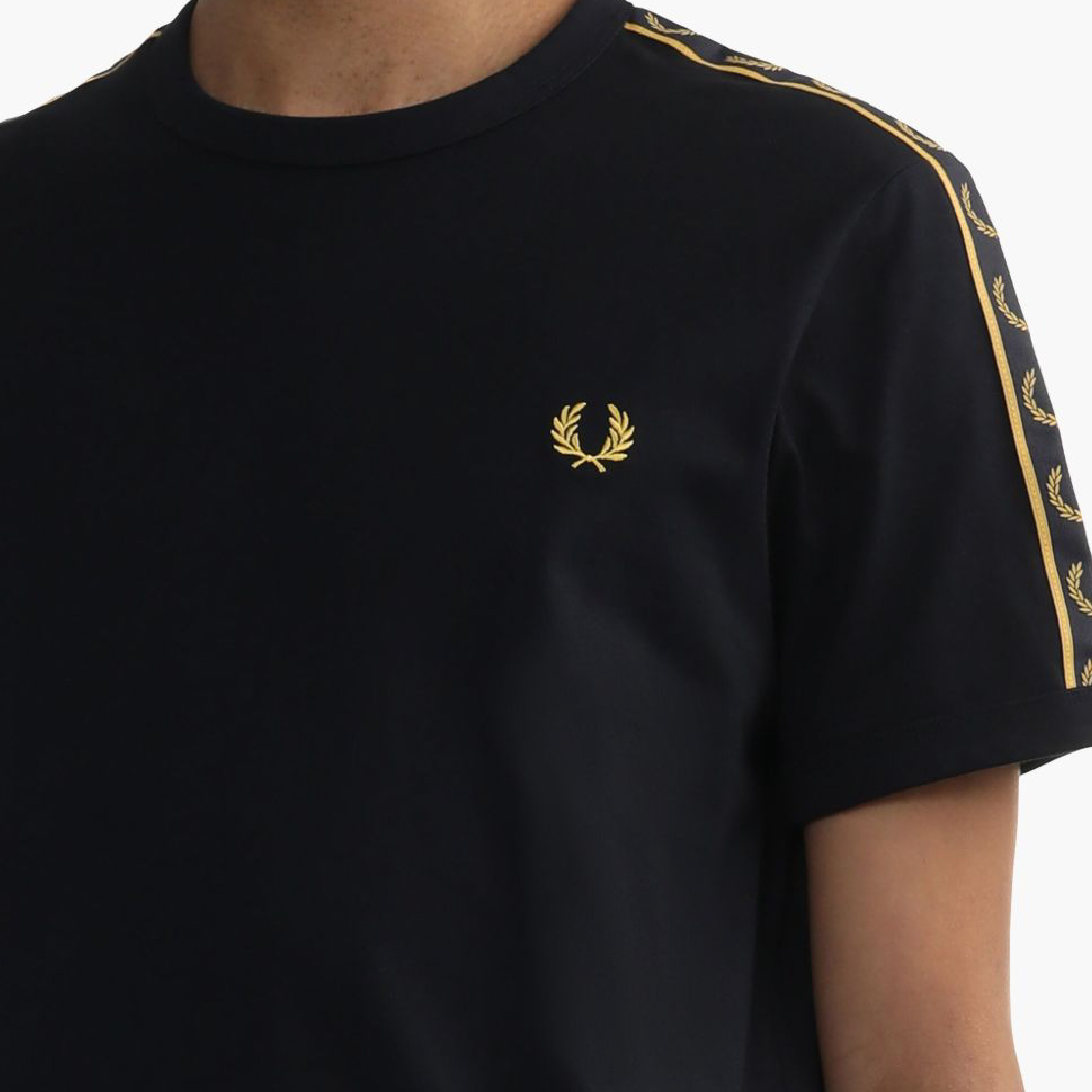 Fred Perry taped ringer crewneck tee in black-gold-04