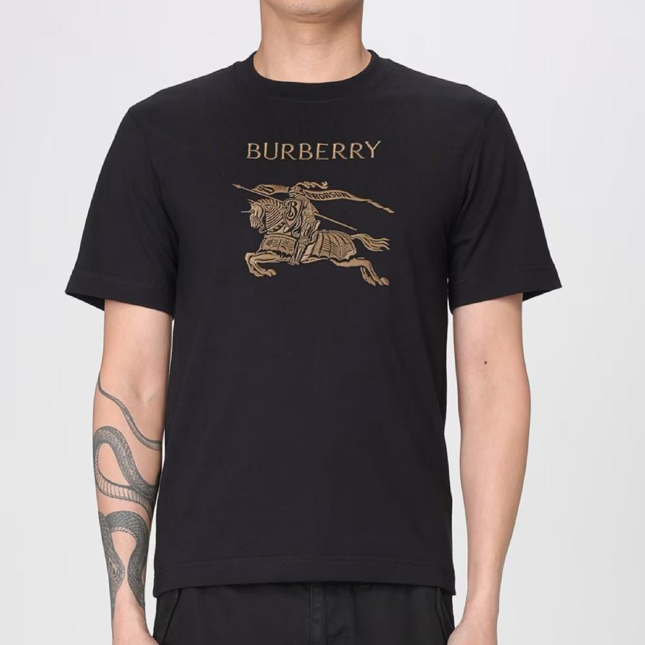 Burberry Centre Embroidered EKD Big Logo Tee-07