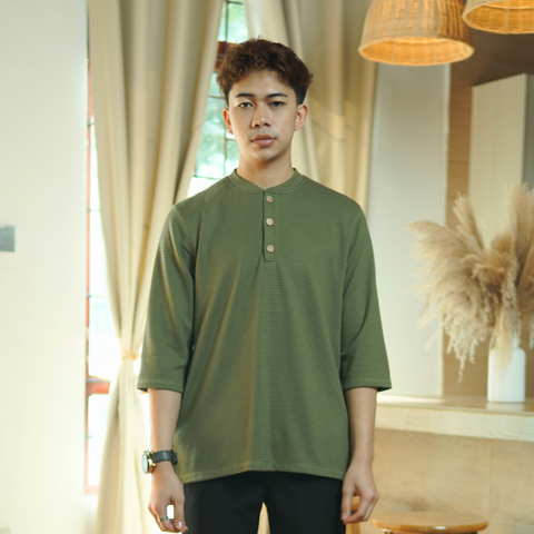 noah  (1100 x 1400 px) website-3