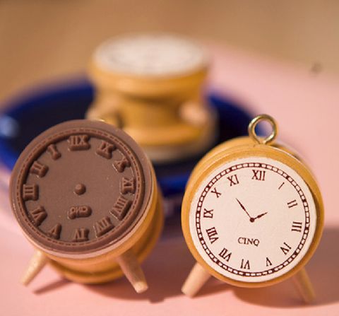 Vintage Clock Stamp-02.jpg