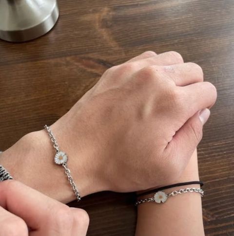 576331511_1384692466359446_4569019503150989580_n-fotor-2025112516473