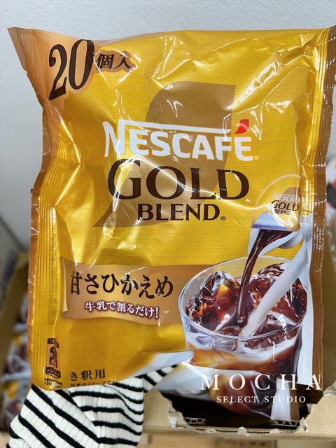 4C2AD942-C4A8-456C-B9DB-9C11FDECDFF8