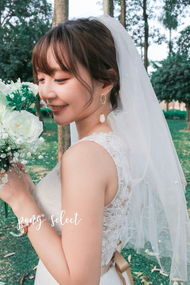 登記結婚拍照道具，新娘白色長頭紗
