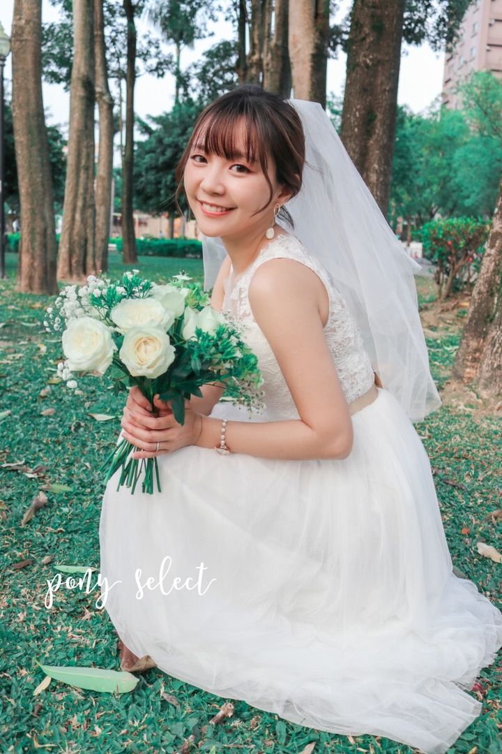 登記結婚拍照道具，白色新娘頭紗短頭紗
