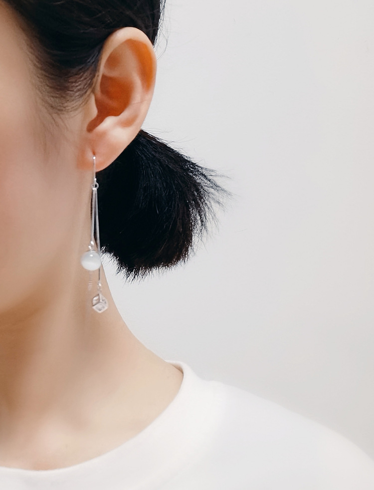 EH803552M魔方 冰花猫眼防丢耳线