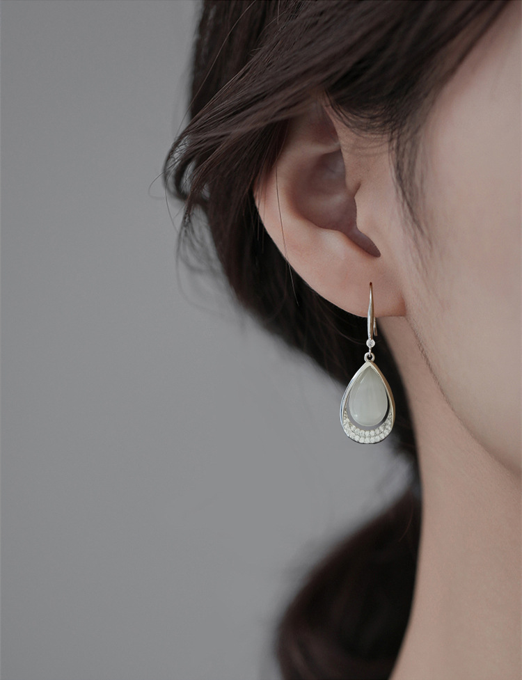 EH804039M镶石水滴猫眼耳环